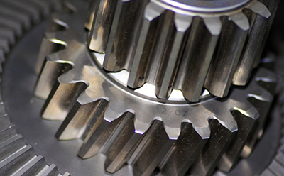Gear processing parameters: What is the difference between modulus and pitch?