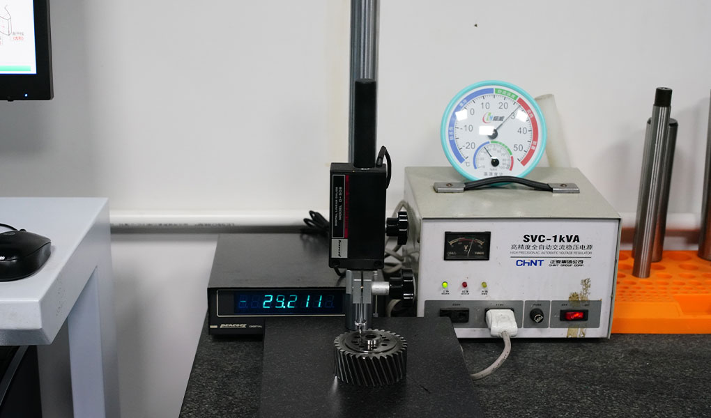 Japanese peacock precision measuring instrument