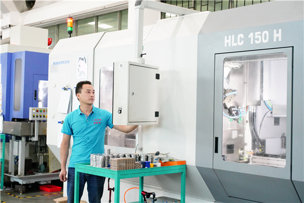 German Emag Koepfer CNC gear hobbing machine